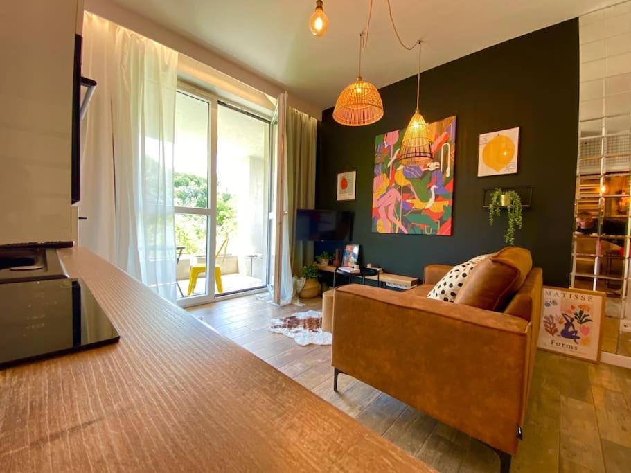 Smart Art :) Z Bezplatnym Parkingiem Podziemnym Apartment Kielce Ngoại thất bức ảnh